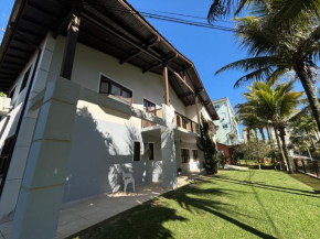 Casa em Floripa perto do mar praia Canasvieiras